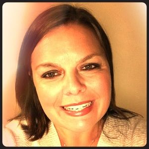 Meet your Posher, Marissa